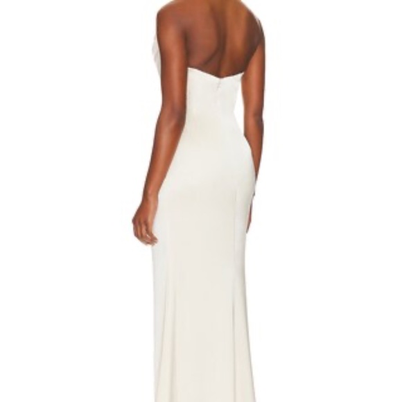 Katie May Taylor Gown in Stone - Picture 3 of 14